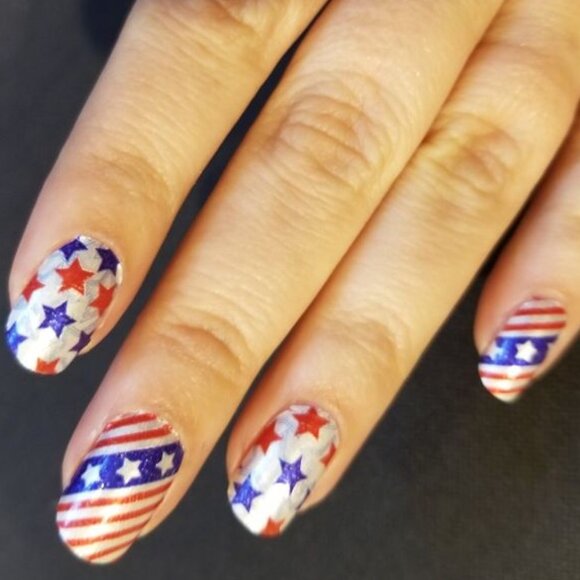 Color Street Miss stars and stripes - Picture 3 of 5